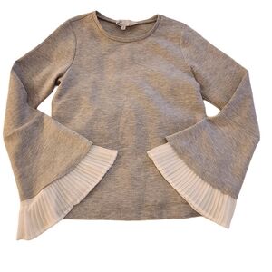 DH New York Grey Pullover Stretcy Sweater Size Small